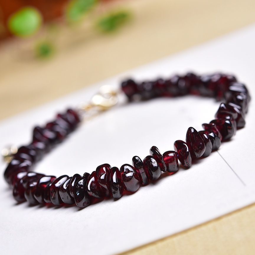 Natural Garnet Bracelet Irregular Gravel Bracelet With Extension Chain