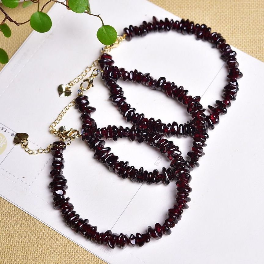 Natural Garnet Bracelet Irregular Gravel Bracelet With Extension Chain